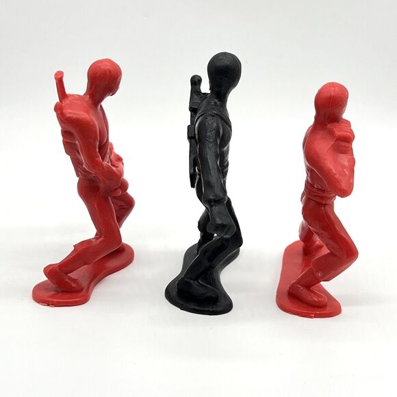 Vintage Greenbrier International 4" Ninja Samurai Plastic Toy Figures Red Black - Picture 6 of 12